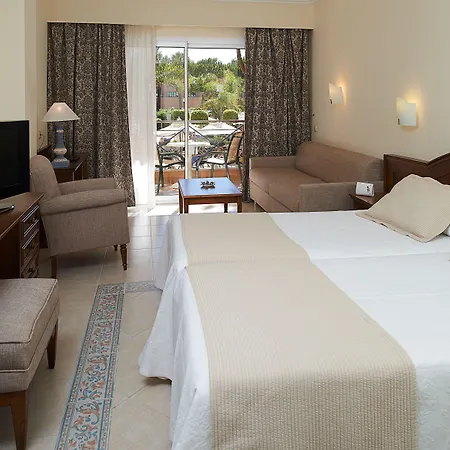 Hipotels Barrosa Garden Hotel